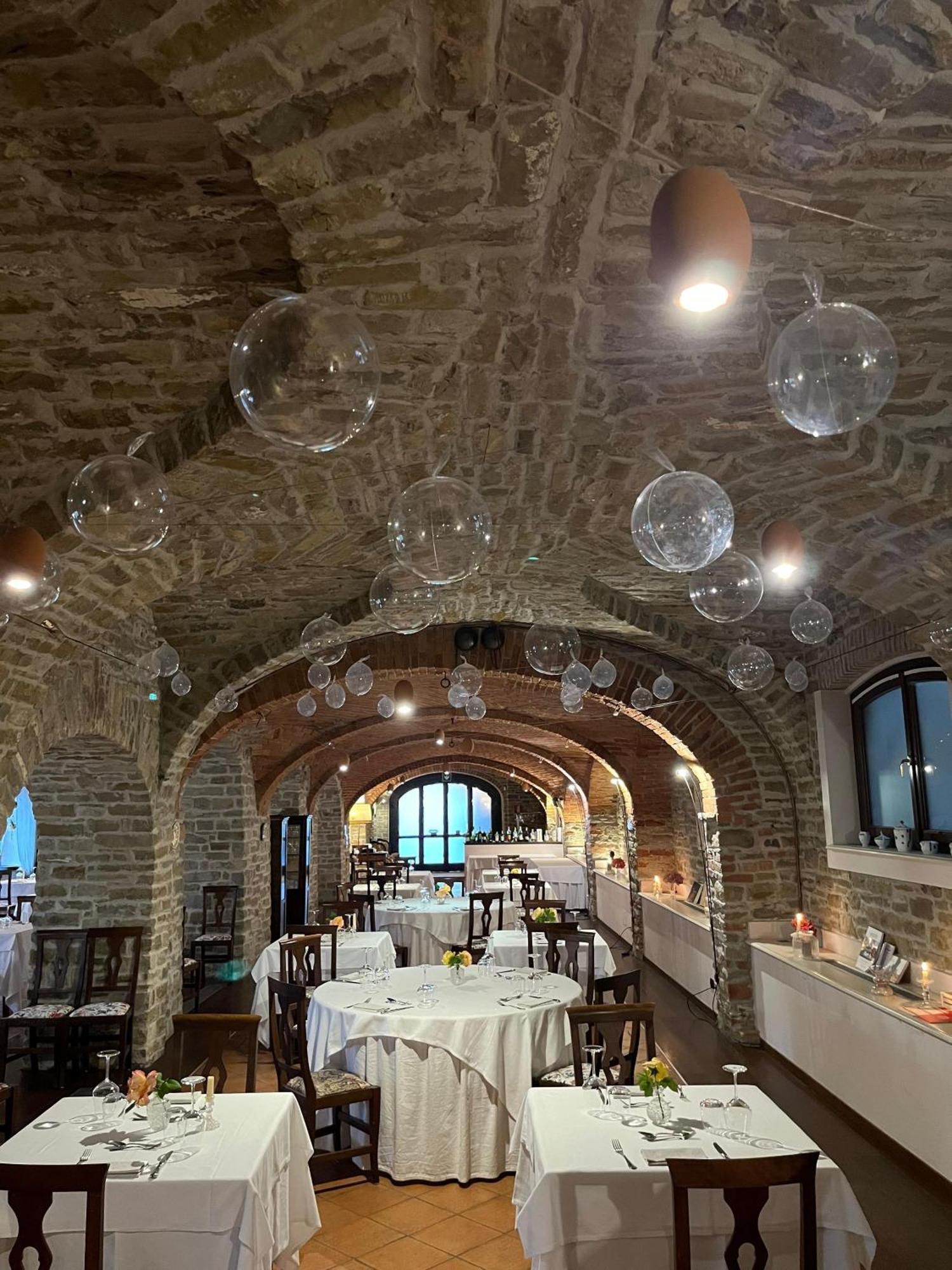 מלון Il Castello Di Bubbio מראה חיצוני תמונה